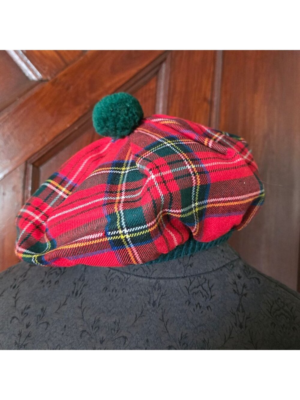 Kiltmakwr Scottish Red Tartan Plaid Wool Tam O Shanter Hat With Green Pom